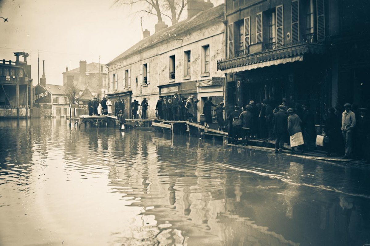 Flooding in Creil