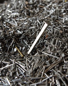 Pressemitteilungen und -dossiers.