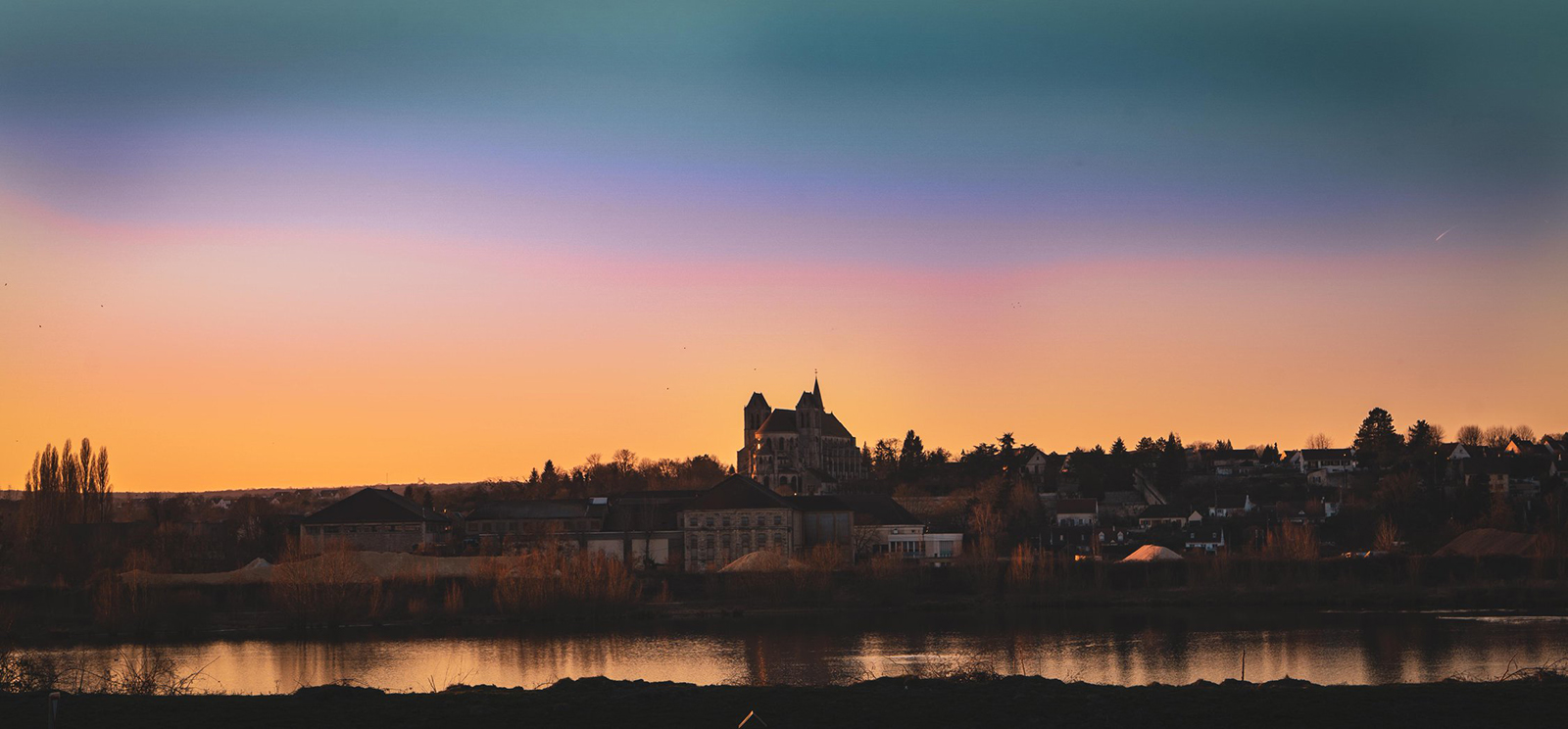 Abteikirche Kirche Oise Besuch Kulturerbe Romanik Gotik Cluny