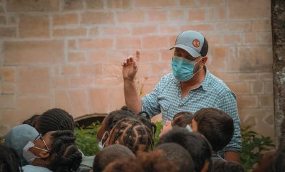 Monte, een geëngageerde kunstenaar in Cramoisy