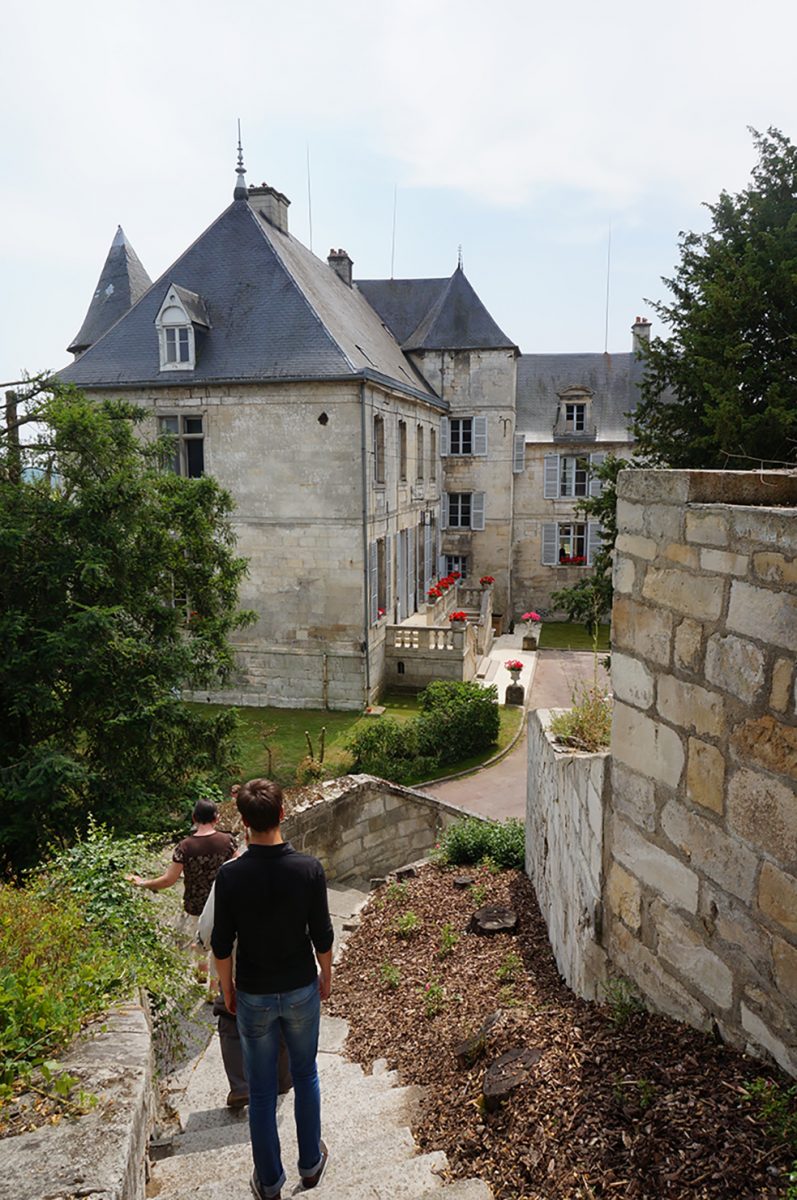 Château de Montataire rénovation histoire Condé henri IV 4 Oise visite guidée famille Bernet
