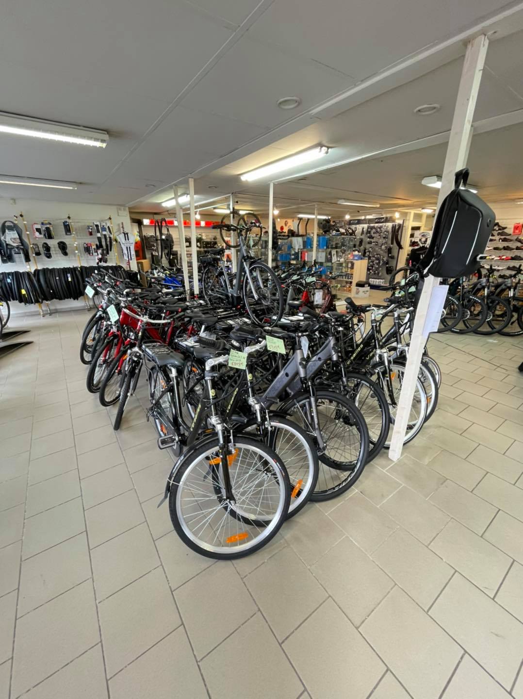 Tienda de bicicletas - Cycles Gaston Rahier Loisirs