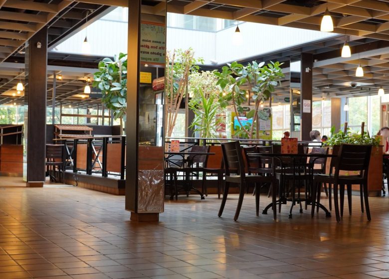 Cafétéria Carrefour - Droit d'auteur : Creil Sud Oise Tourisme