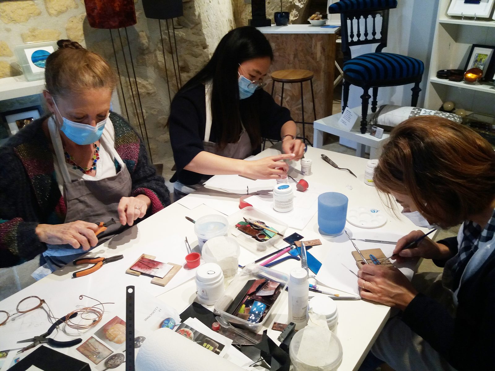 Talleres Discovery : Esmaltes sobre cobre