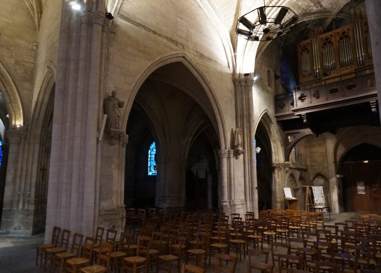 Eglise Saint-Médard - Droit d'auteur : Creil Sud Oise Tourisme_Tartaglione Anthony