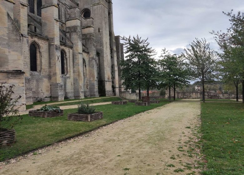 Jardin de l'Abbatiale - Auteursrecht: Creil sud oise tourisme Anthony Tartaglione