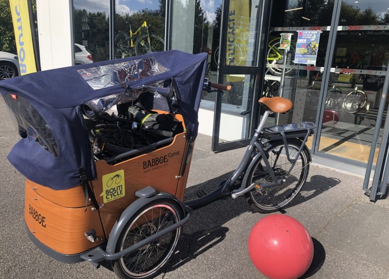 Localización de vélo AXO - Derechos de autor : AU5V