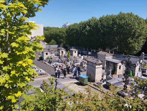 Le Printemps des cimetières
