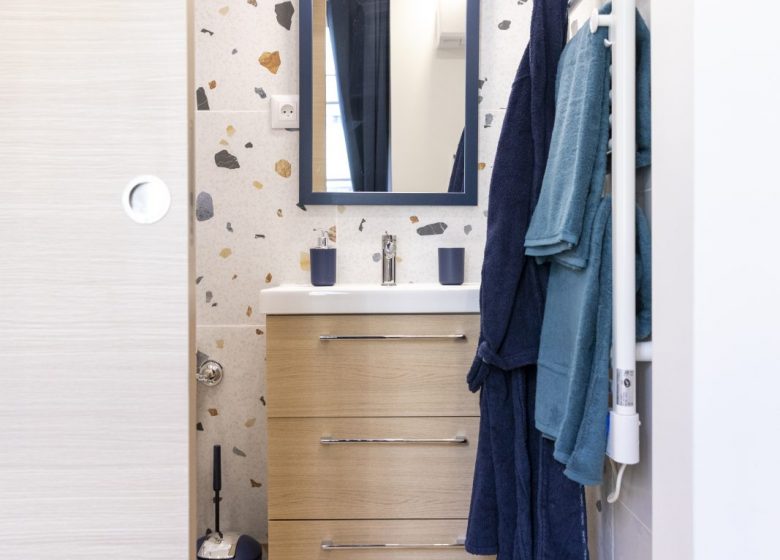 TOPA CASA_ Mésange bleue - Copyright : @DORINE MANSUY PHOTOGRAPHE