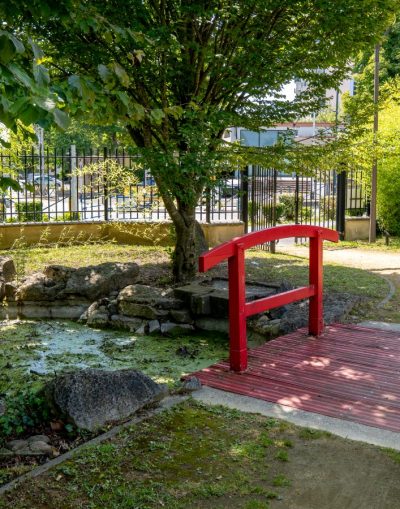 Phillippe Decourtray Japanese Square