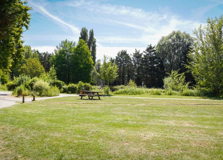 Aire de pique-nique du Parc de la Brèche - Copyright : Creil_Sud_Oise_Tourisme_Emilie Laurentie
