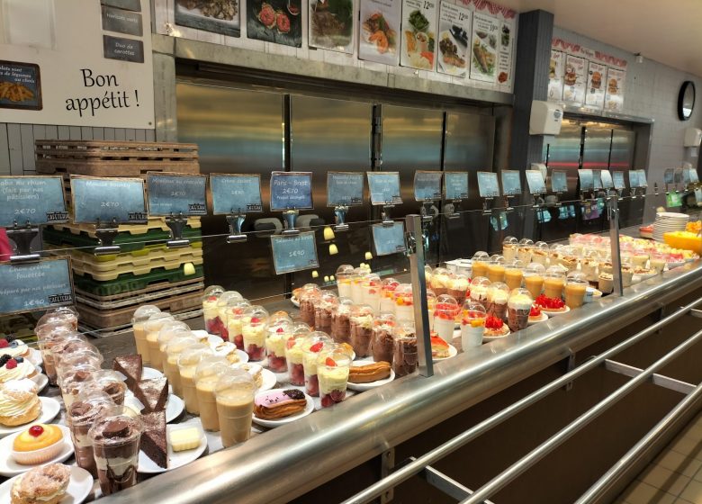 Cafétéria Carrefour - Urheberrecht: Cafétéria Cora