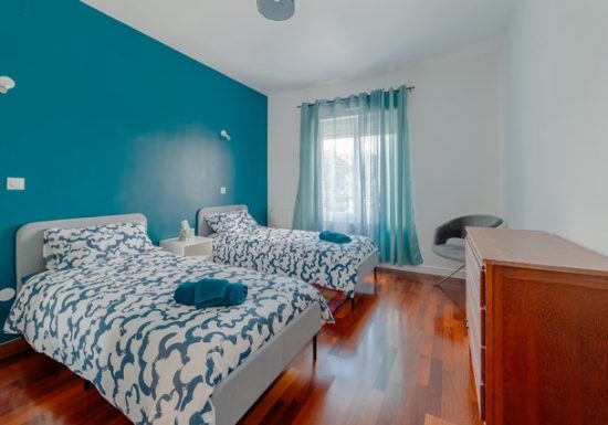 Cosy maisonette just 1 minute from Creil station