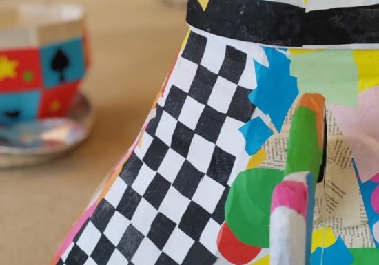 Exposition | « Alice au Pays des Merveilles, c&rsquo;est l&rsquo;heure du thé »
