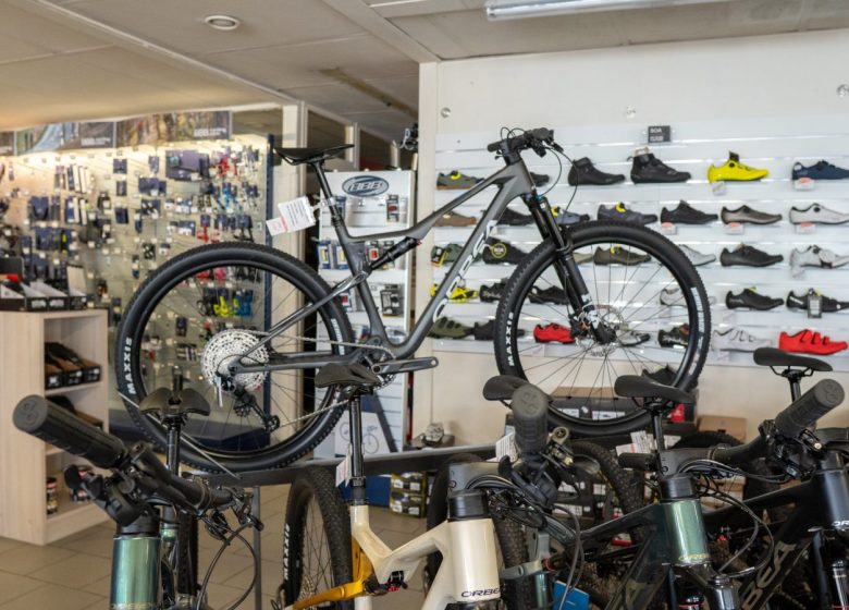 Cycles Gaston Rahier Loisirs_Réparateur de vélos - Copyright : Creil Sud Oise Tourisme