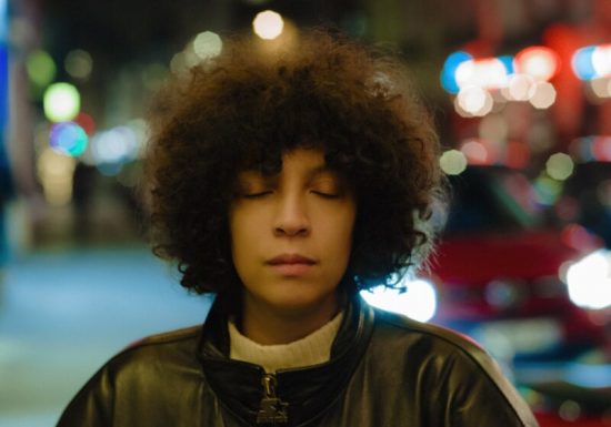 Konzert | Léonie Pernet + Nûr (Electro-Pop)