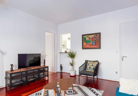 Cosy maisonette just 1 minute from Creil station