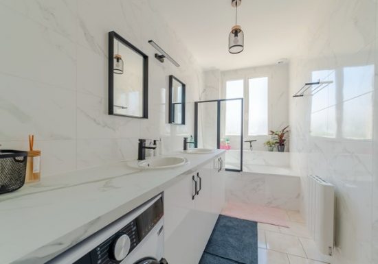 Cosy maisonette just 1 minute from Creil station