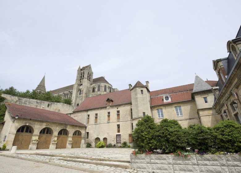 Sur les pas des bâtisseurs